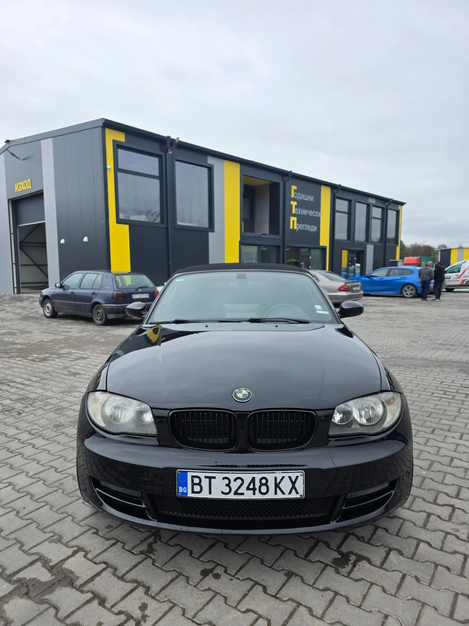 BMW 120 2.0, снимка 9 - Автомобили и джипове - 54130113