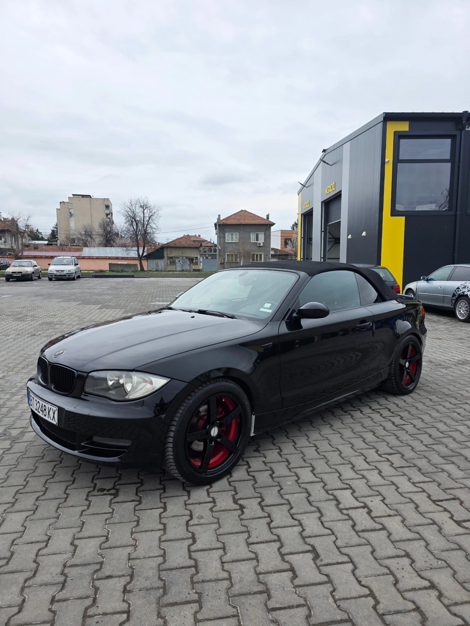 BMW 120 2.0, снимка 15 - Автомобили и джипове - 54130113