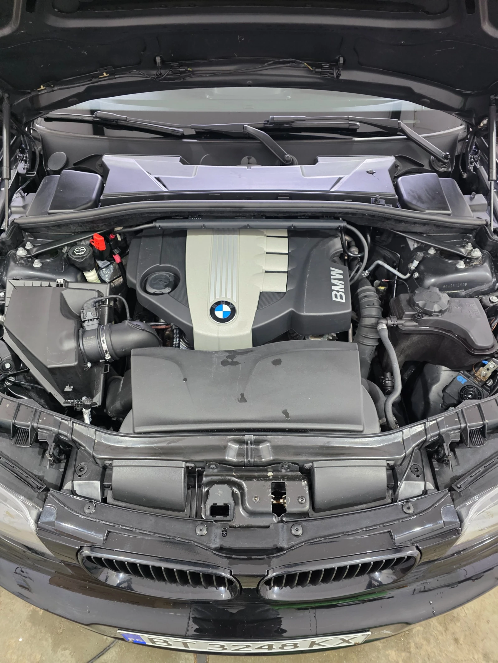 BMW 120 2.0, снимка 16 - Автомобили и джипове - 54130113