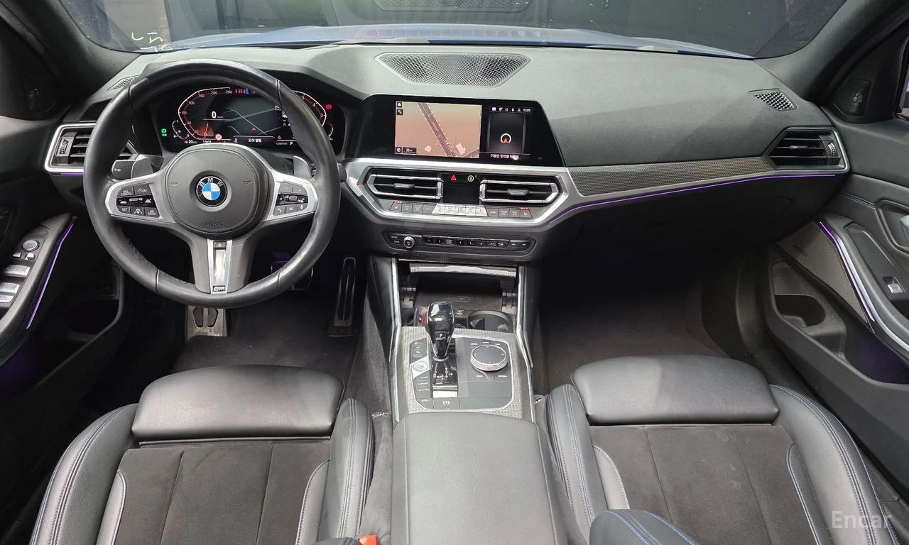 BMW 320 i M-Sport* DISTRONIC* HARMAN KARDON* HEAD-UP* 360*, снимка 9 - Автомобили и джипове - 54585695