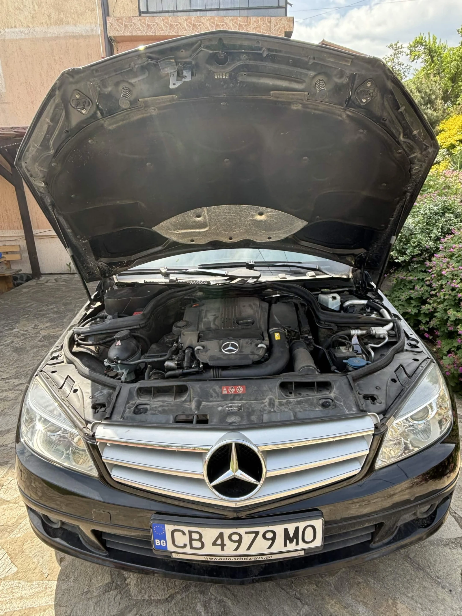 Mercedes-Benz C 180, снимка 3 - Автомобили и джипове - 54605926