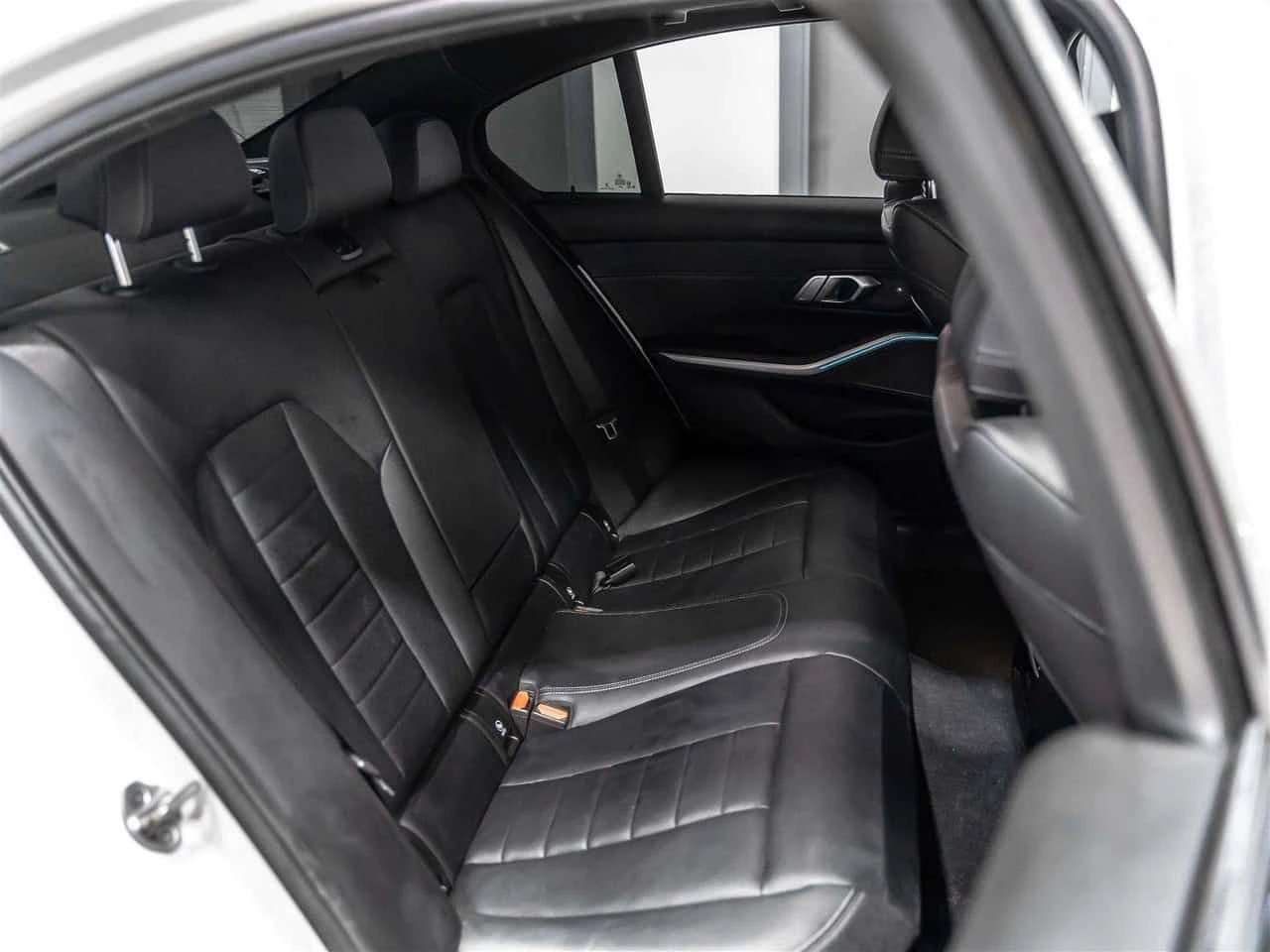 BMW 340 xDrive  CARFAX, снимка 9 - Автомобили и джипове - 54642411