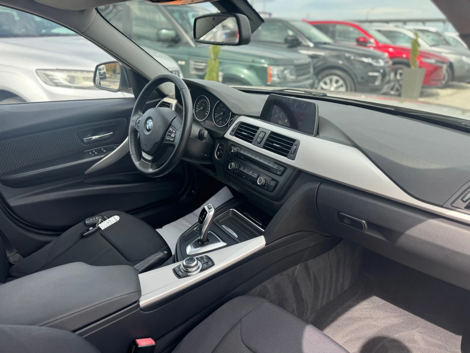 BMW 320 320d 143к.с., снимка 11 - Автомобили и джипове - 54769255