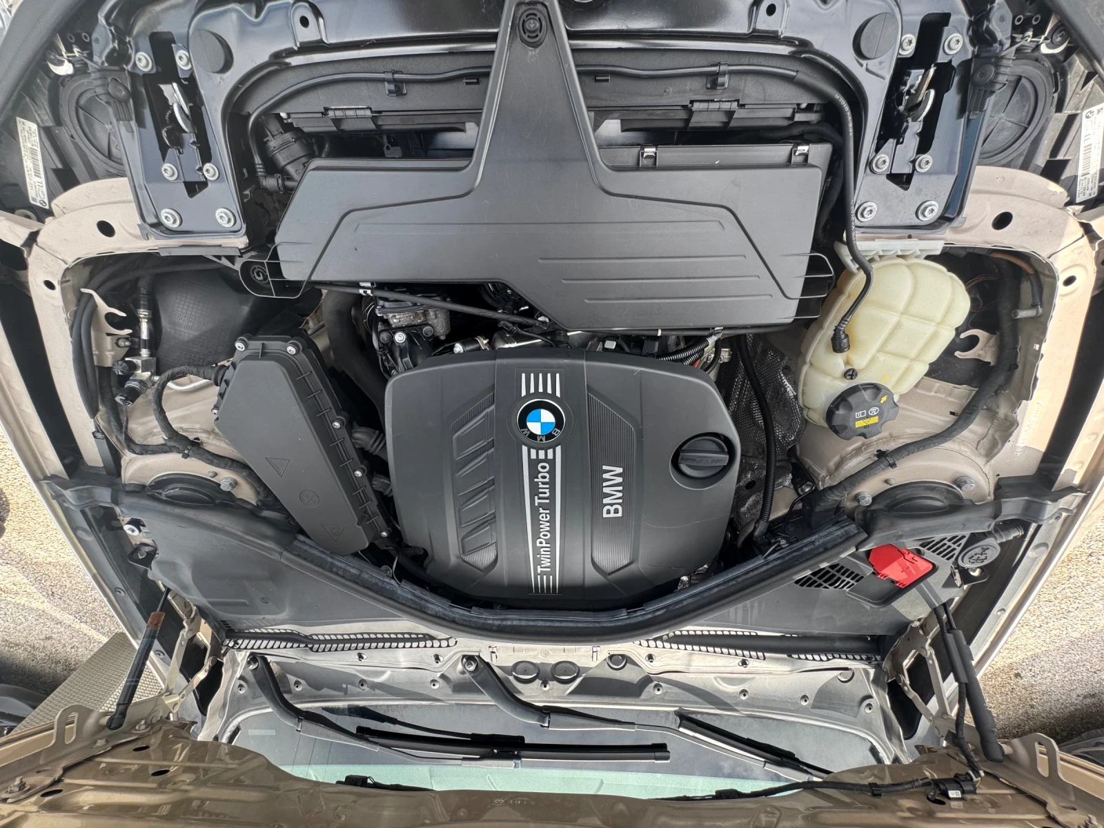 BMW 320 320d 143к.с., снимка 17 - Автомобили и джипове - 54769255