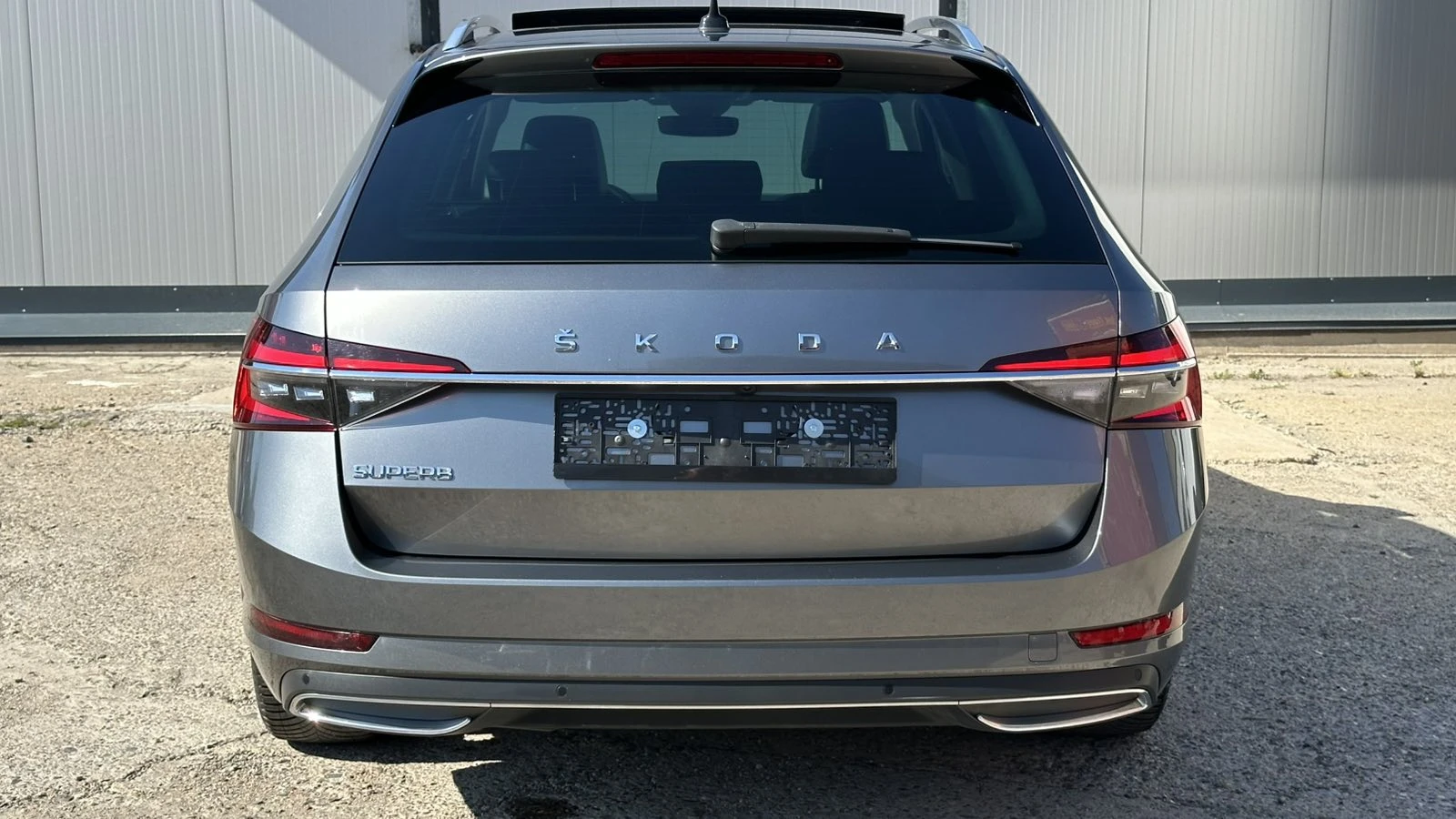 Skoda Superb Laurin & Klement, снимка 5 - Автомобили и джипове - 55056408
