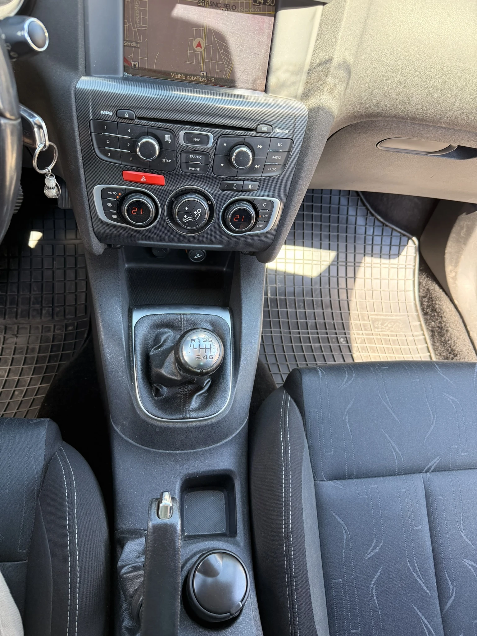 Citroen C4 1.6 HDI, снимка 10 - Автомобили и джипове - 55241873