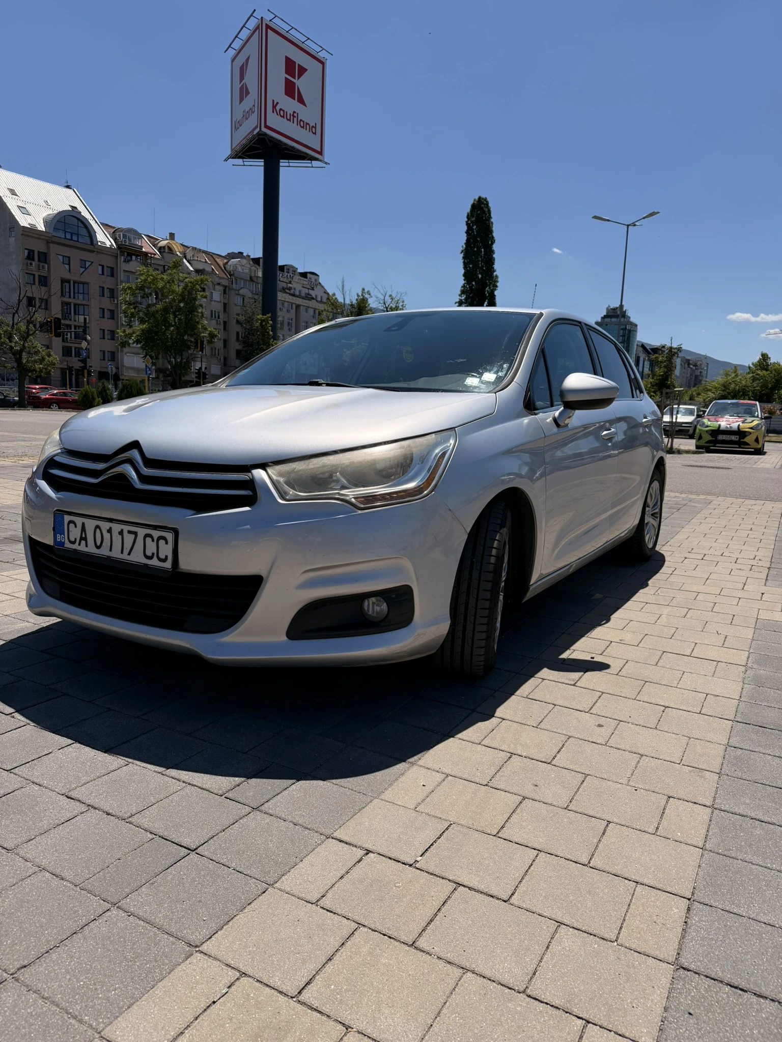 Citroen C4 1.6 HDI, снимка 3 - Автомобили и джипове - 55241873