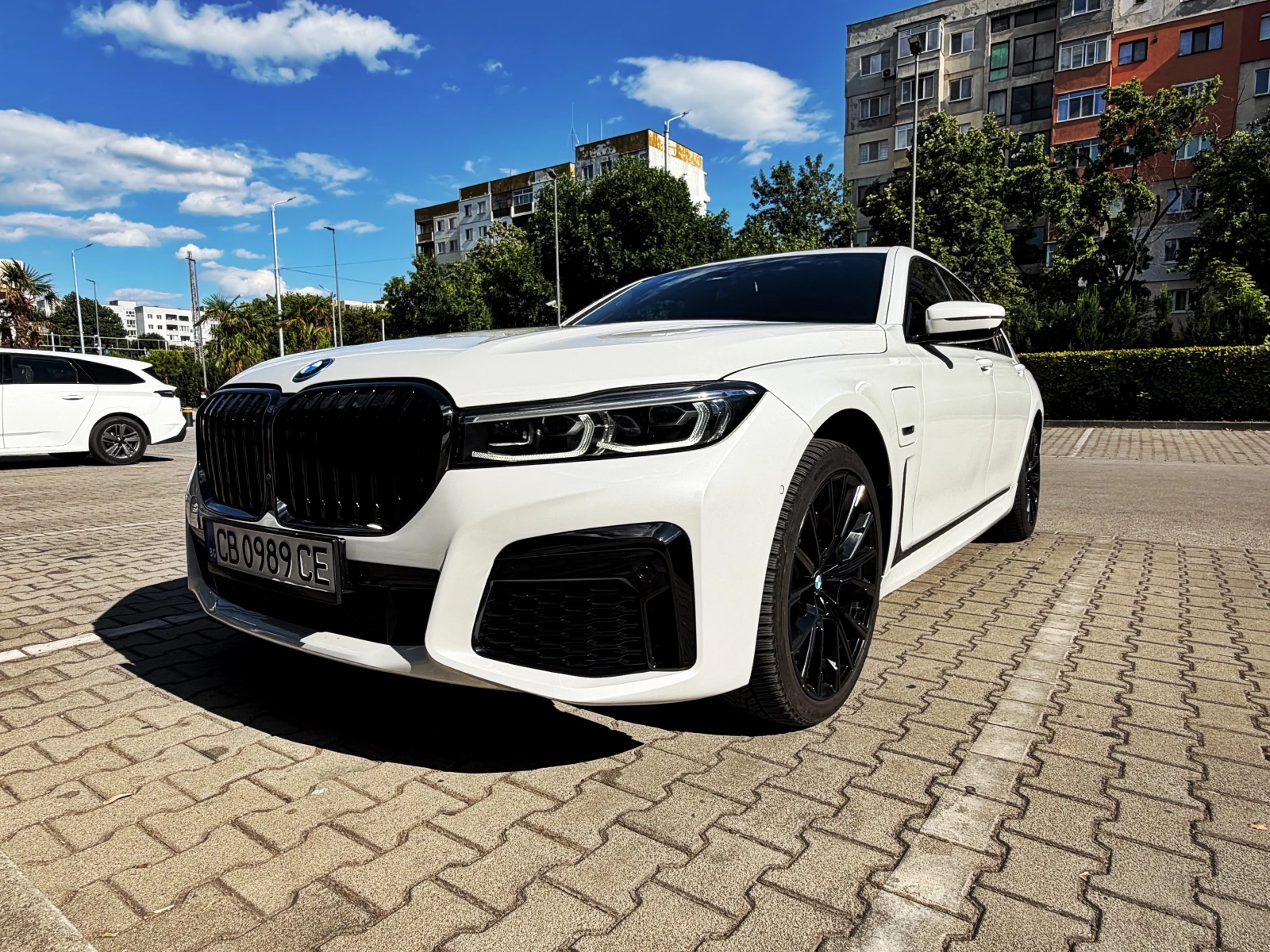 BMW 745 M Sport Package
