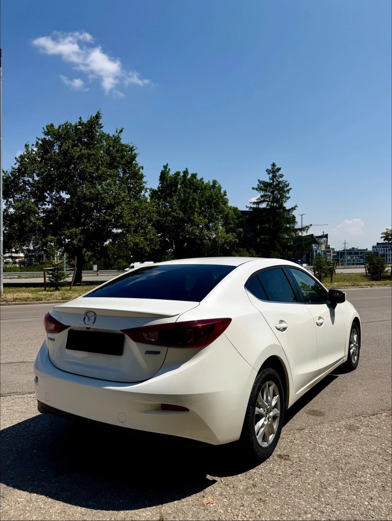 Mazda 3, снимка 8 - Автомобили и джипове - 55354738