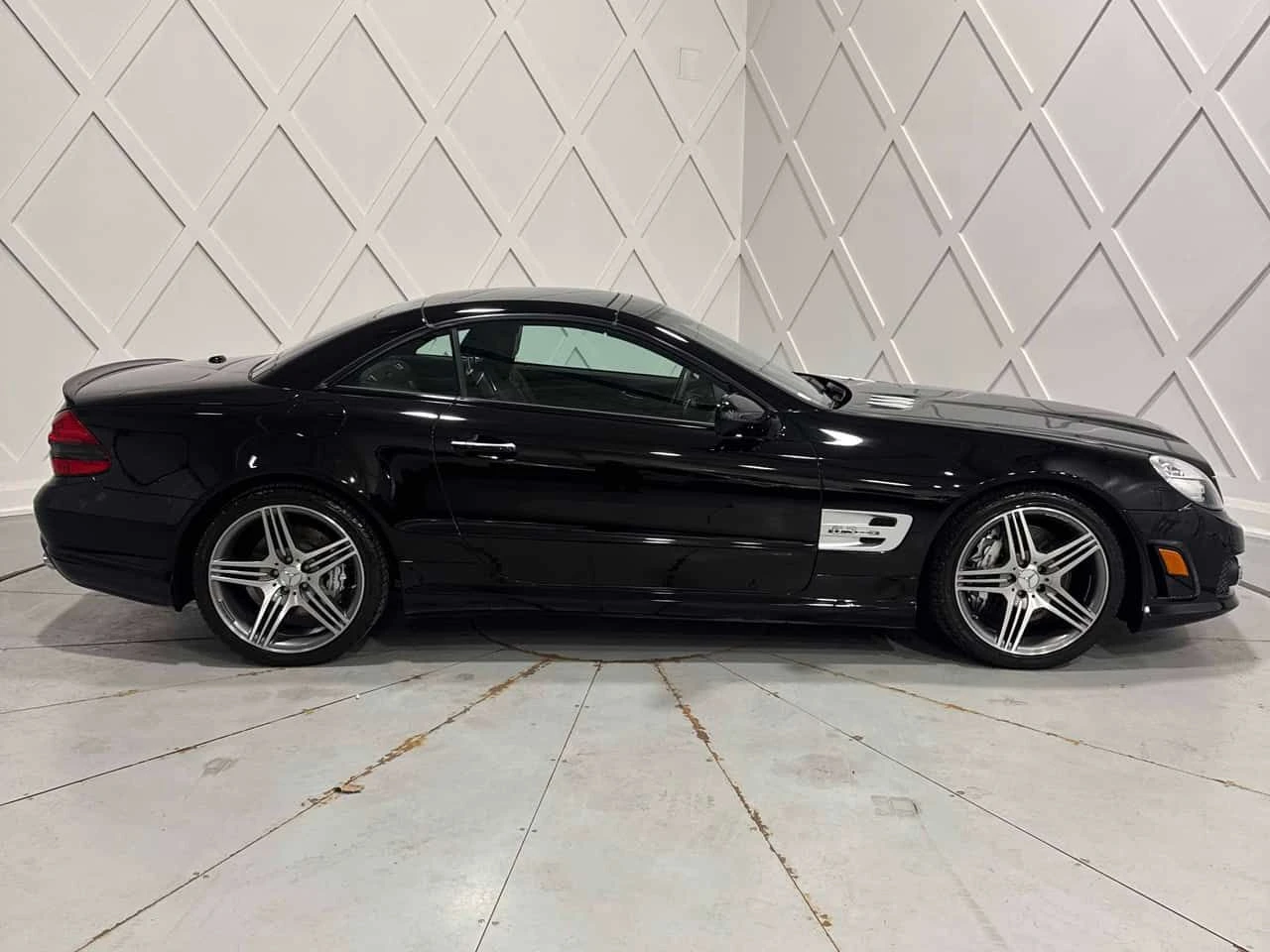 Mercedes-Benz SL * 6.2L AMG * АВТОКРЕДИТ БЕЗ ПЪРВОНАЧАЛНА ВНОСКА* , снимка 3 - Автомобили и джипове - 55500950