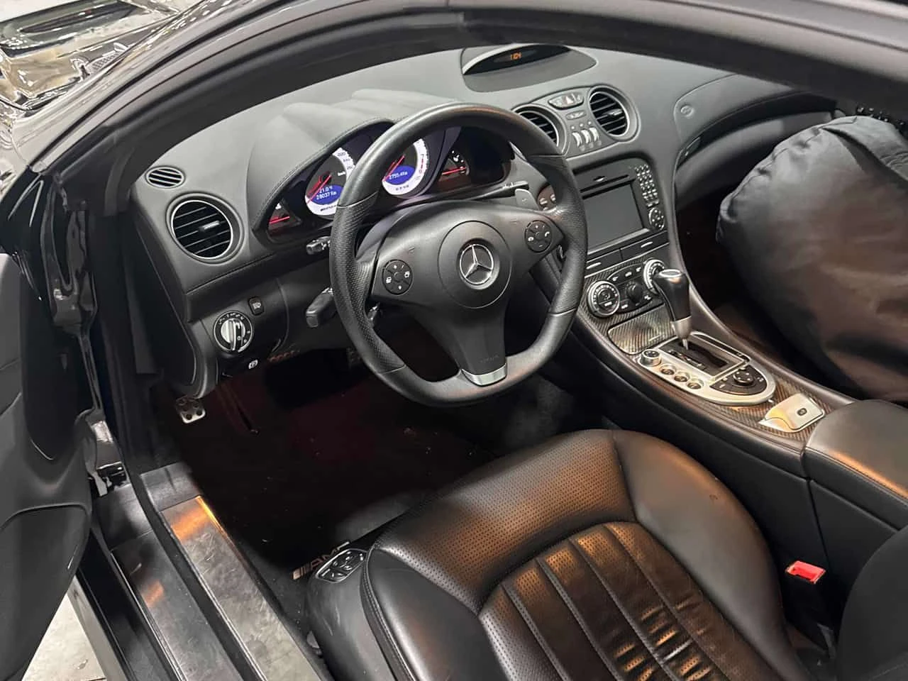 Mercedes-Benz SL * 6.2L AMG * АВТОКРЕДИТ БЕЗ ПЪРВОНАЧАЛНА ВНОСКА* , снимка 5 - Автомобили и джипове - 55500950