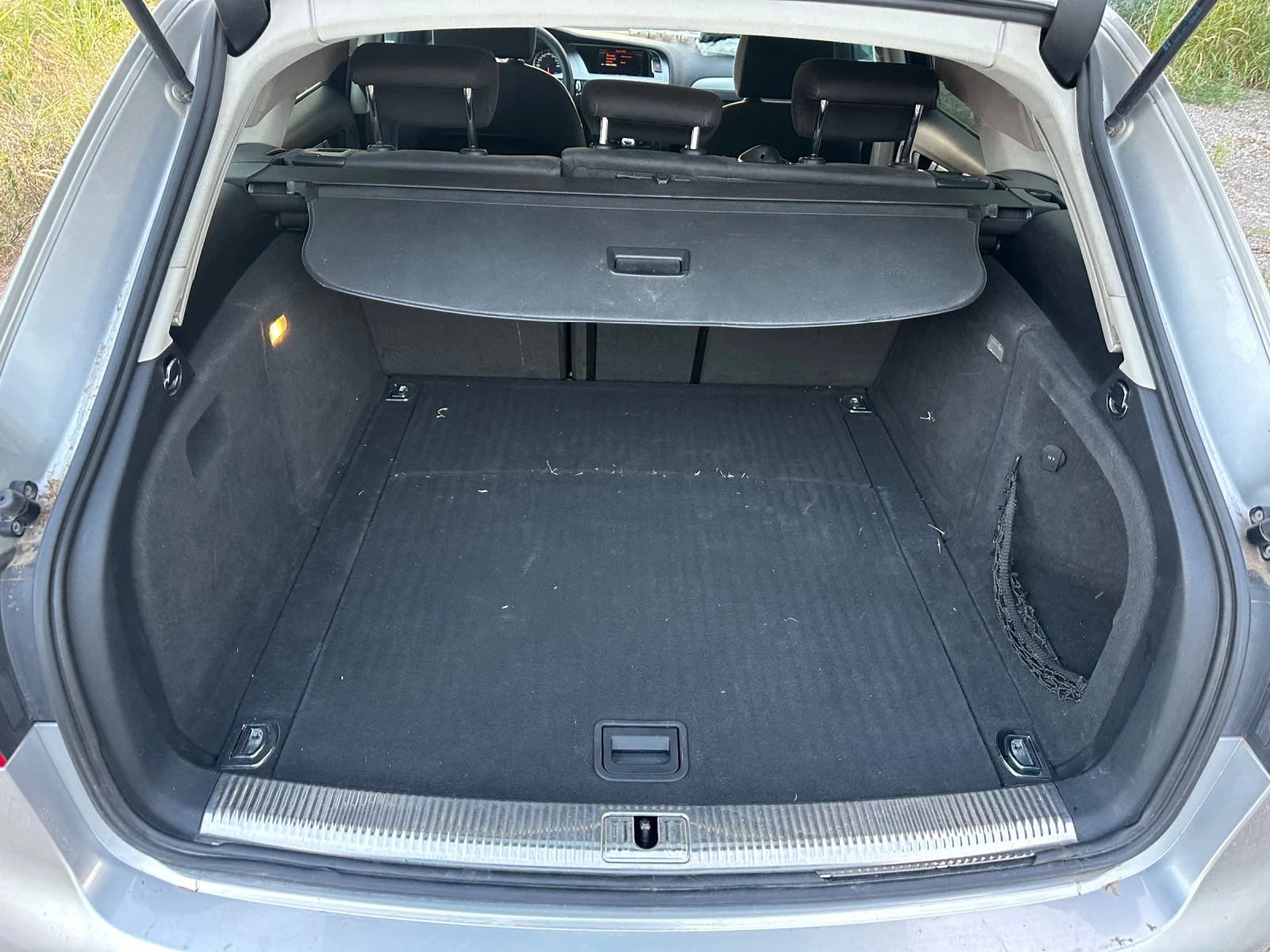 Audi A4 2.0 tdi, снимка 10 - Автомобили и джипове - 55658115