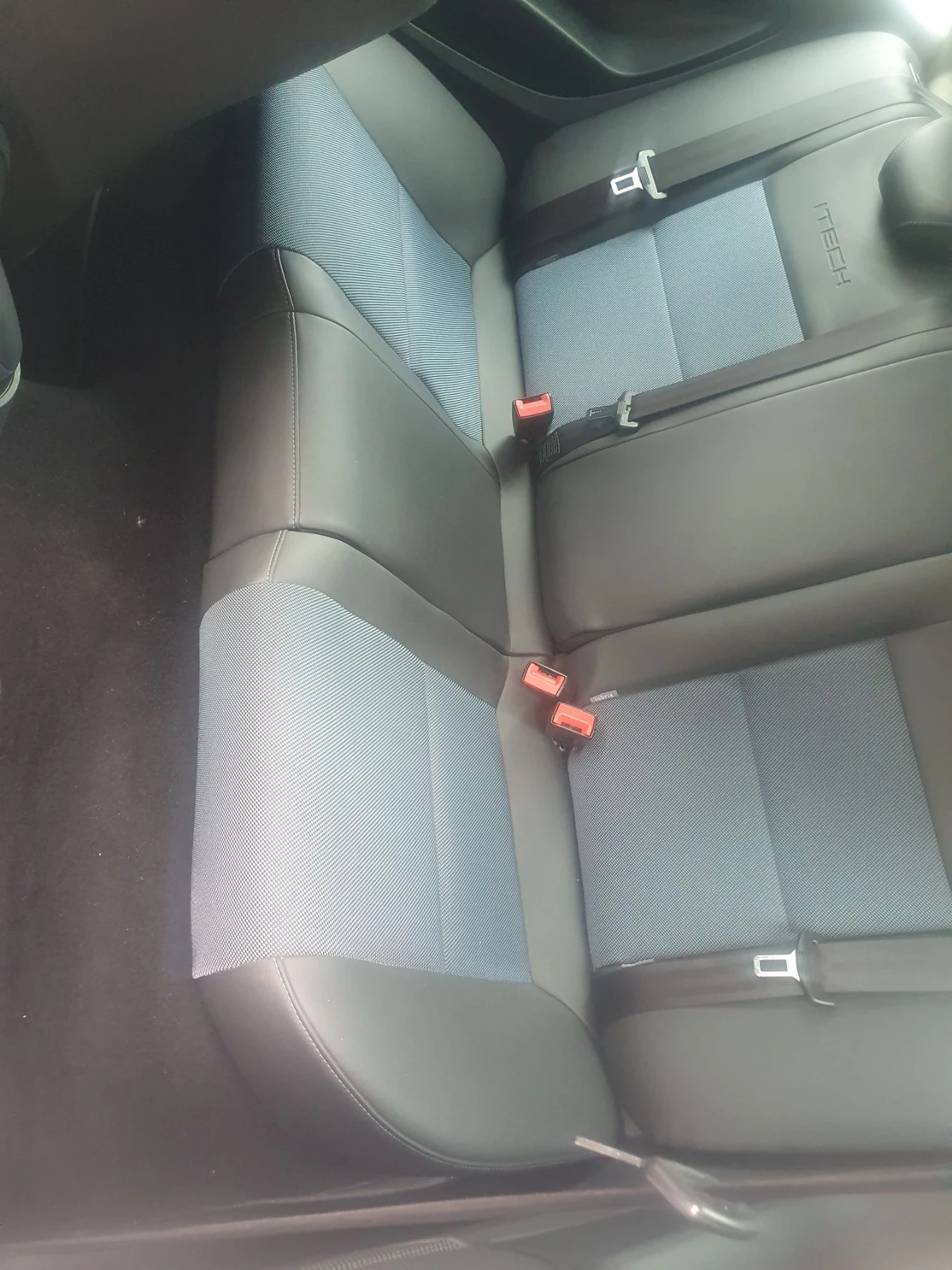 Seat Ibiza 1.2Tsi ITECH  LED KOJA NAVI NOVA NOVA, снимка 11 - Автомобили и джипове - 56181656