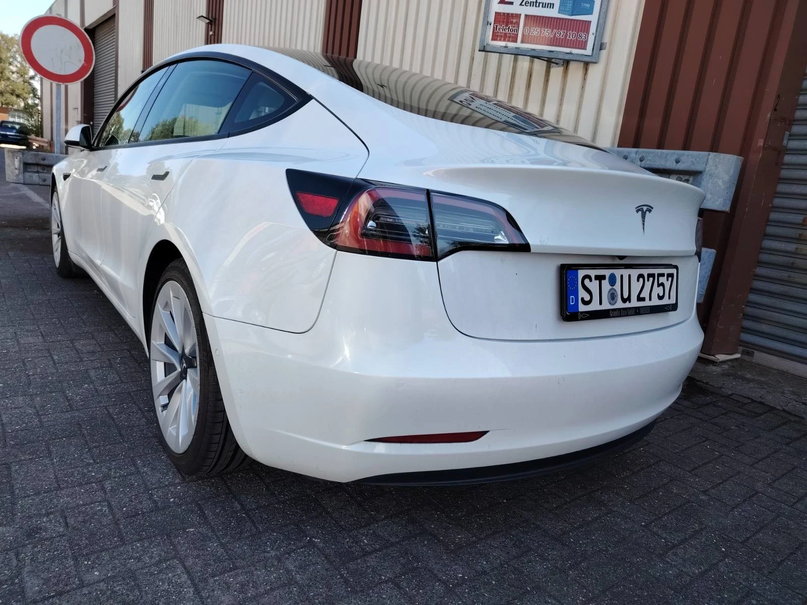 Tesla Model 3, снимка 2 - Автомобили и джипове - 56234466