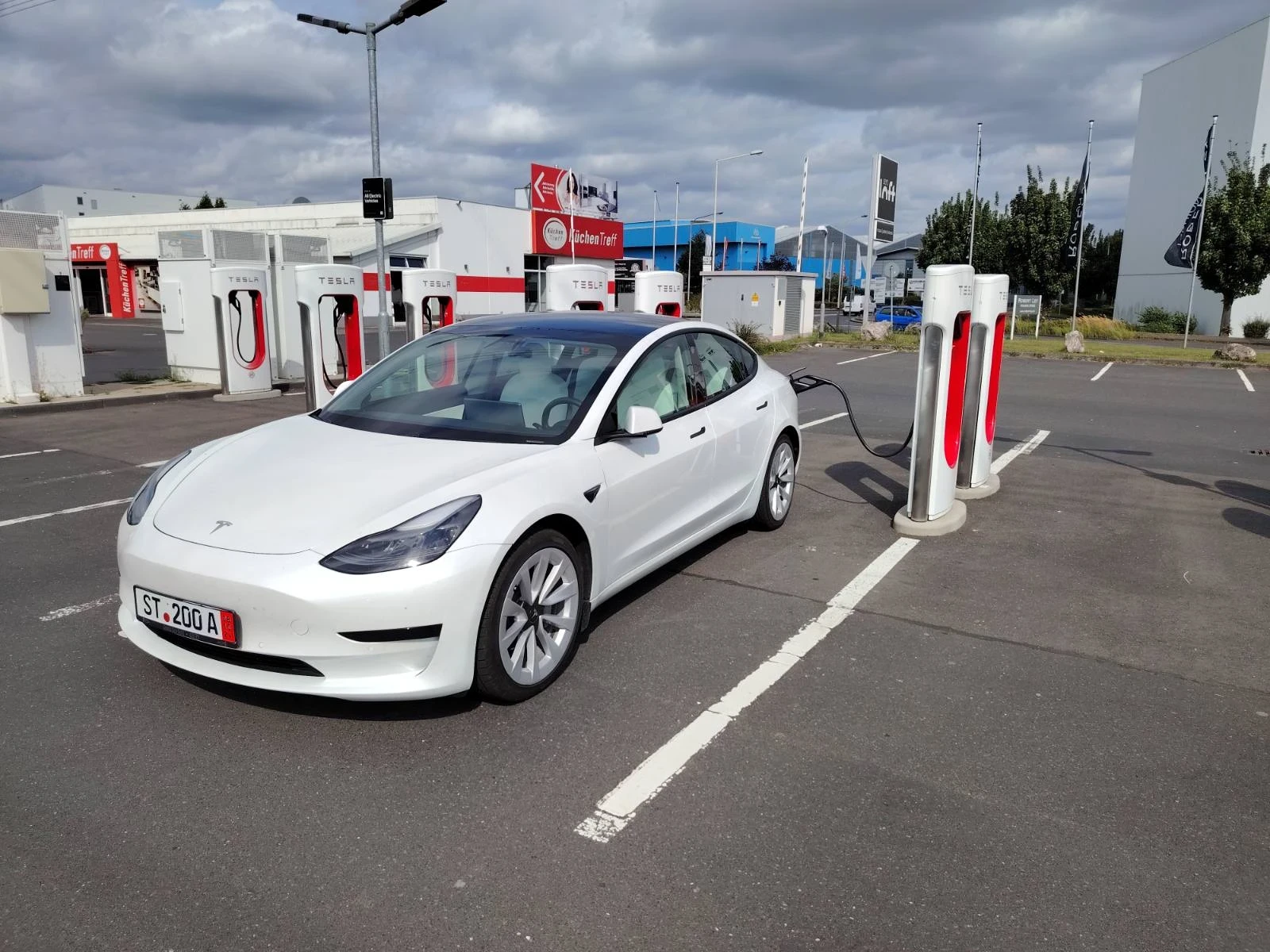 Tesla Model 3, снимка 11 - Автомобили и джипове - 56234466