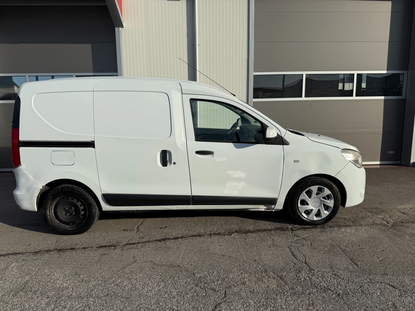 Dacia Dokker 1.5 dci , снимка 6 - Автомобили и джипове - 56621842
