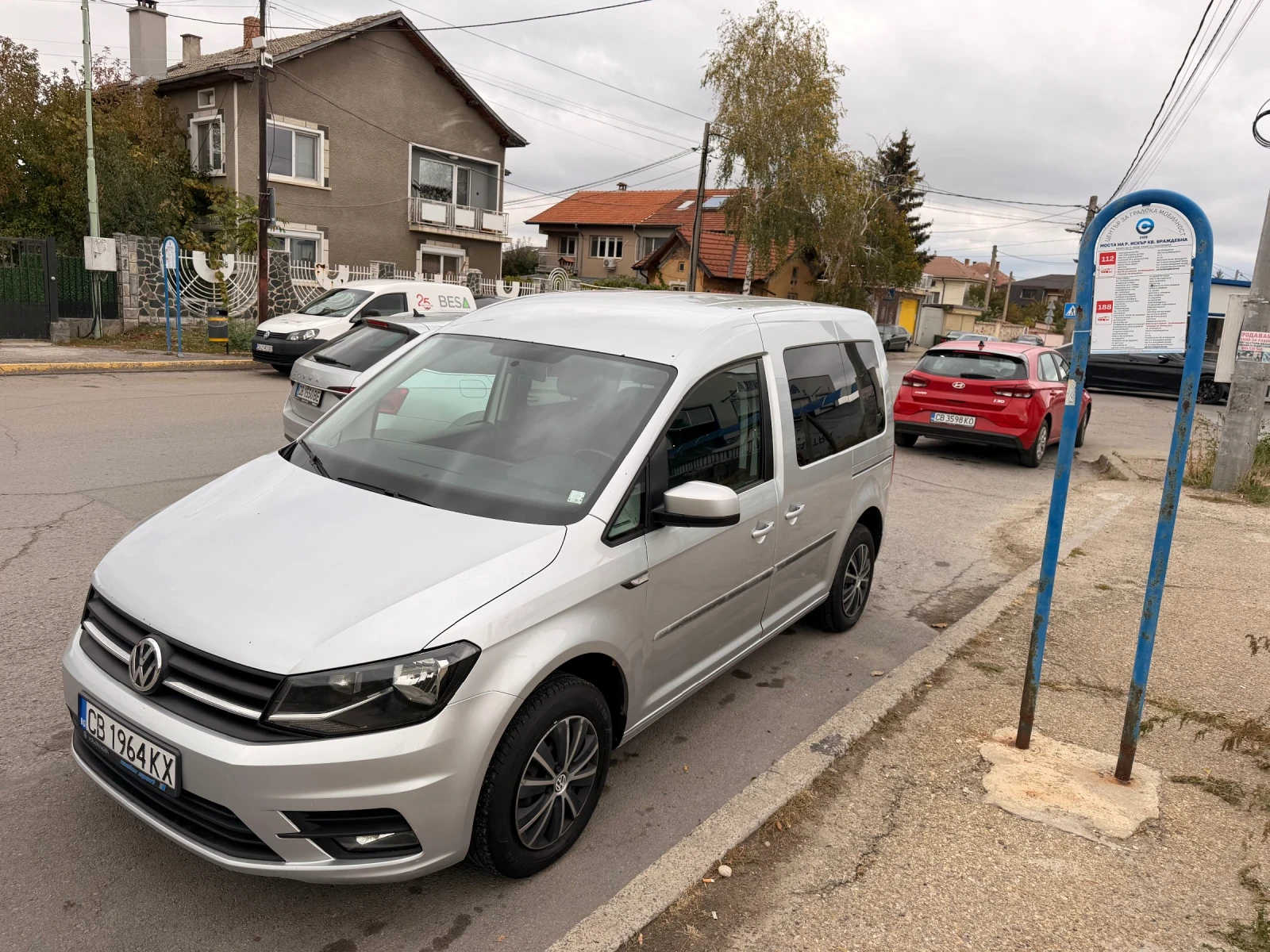 VW Caddy, снимка 4 - Автомобили и джипове - 56707323