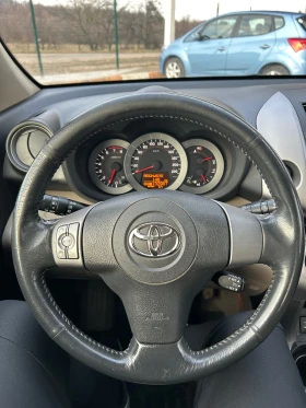 Toyota Rav4 2.0i, 132000 km, Automatic, 4x4, снимка 9