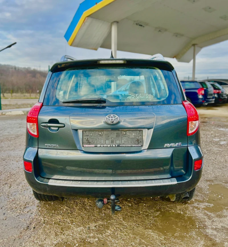 Toyota Rav4 2.0i, 132000 km, Automatic, 4x4, снимка 5 - Автомобили и джипове - 48298716