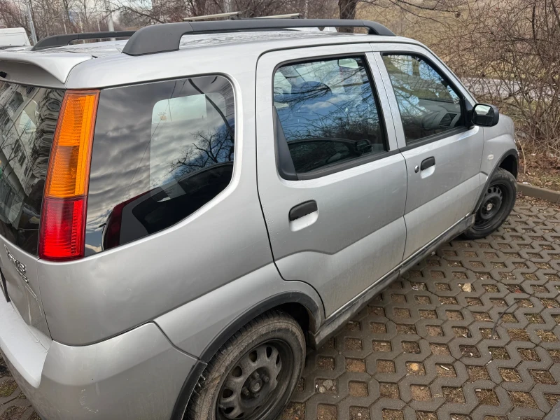 Suzuki Ignis, снимка 10 - Автомобили и джипове - 48626749