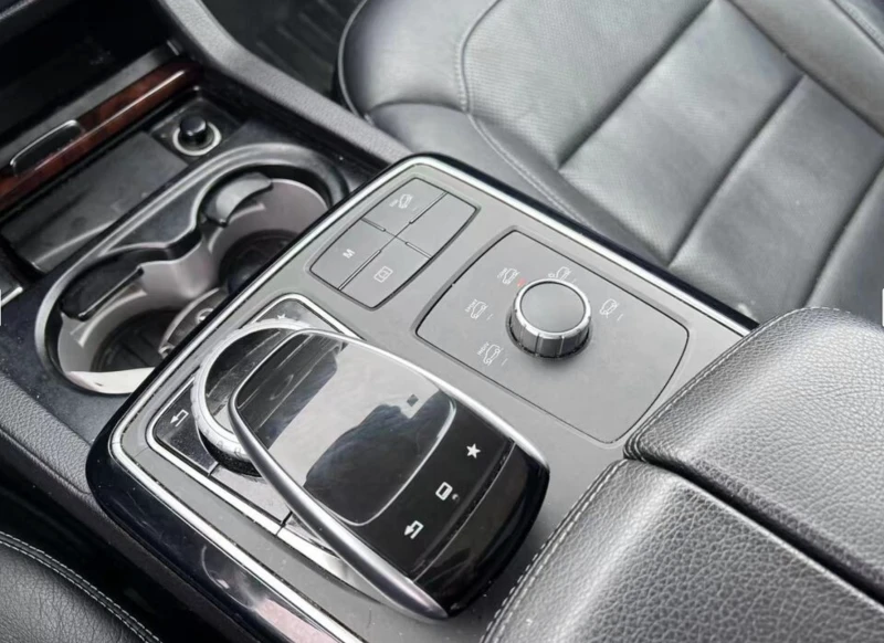 Mercedes-Benz GLE 400 АВТОКРЕДИТ, снимка 11 - Автомобили и джипове - 52749894
