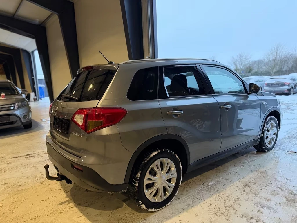 Suzuki Vitara 1.6i Aut. 120ps - изображение 7