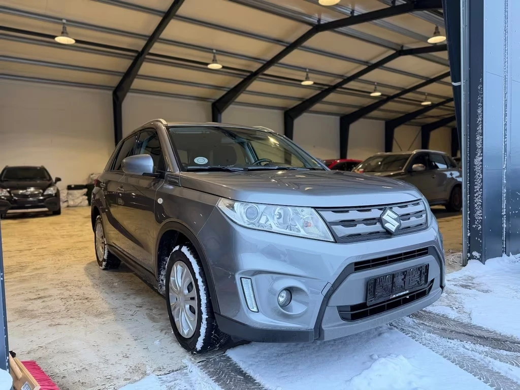 Suzuki Vitara 1.6i Aut. 120ps - изображение 4