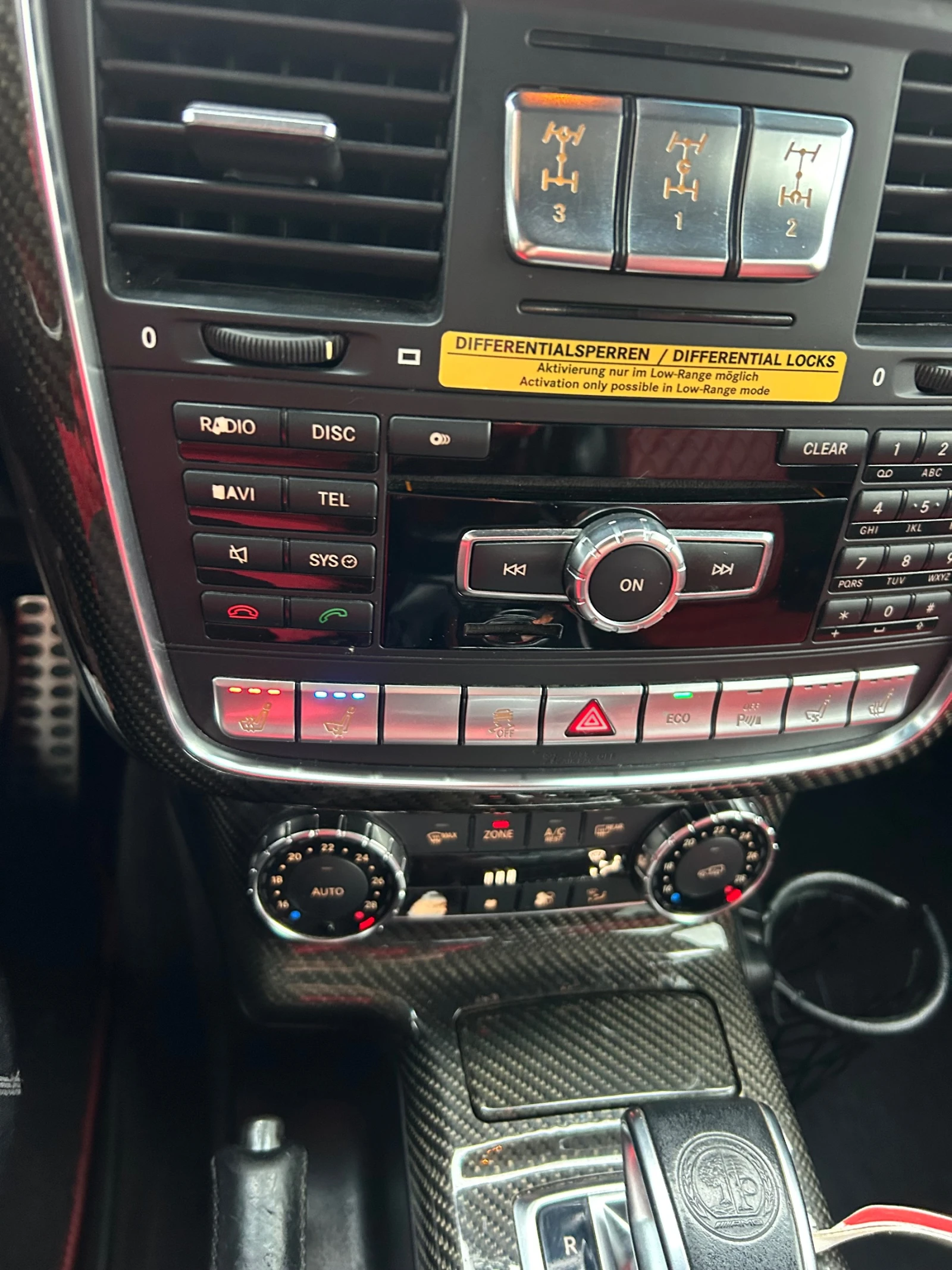 Mercedes-Benz G 63 AMG ПЕРФЕКТЕН * ТОП ЦЕНА - изображение 9