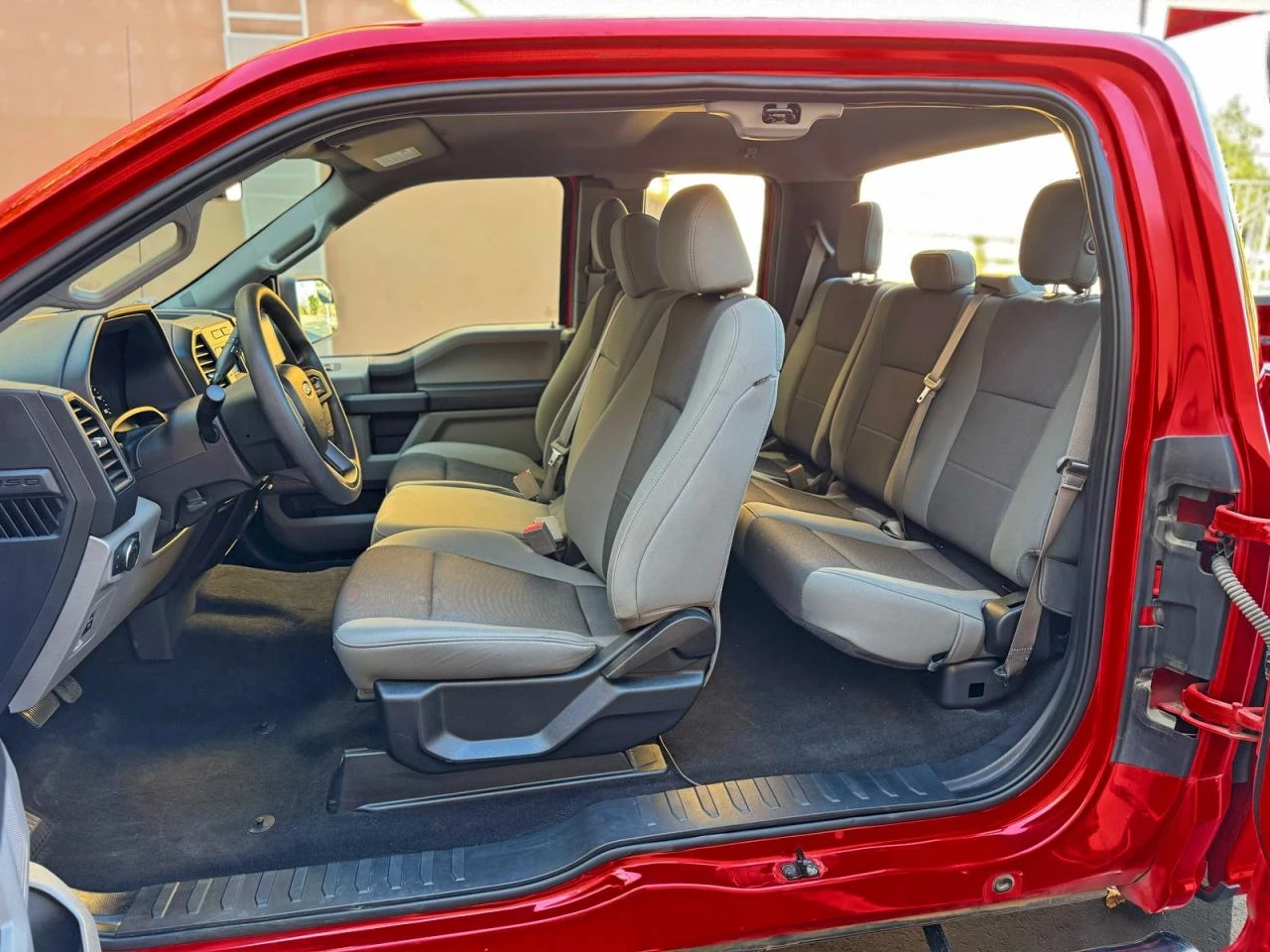 Ford F150 SUPER CAB - изображение 7