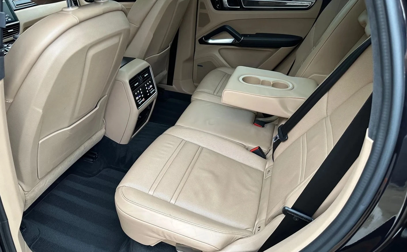 Porsche Cayenne Turbo V8 Biturbo 4.0, снимка 7 - Автомобили и джипове - 54111002