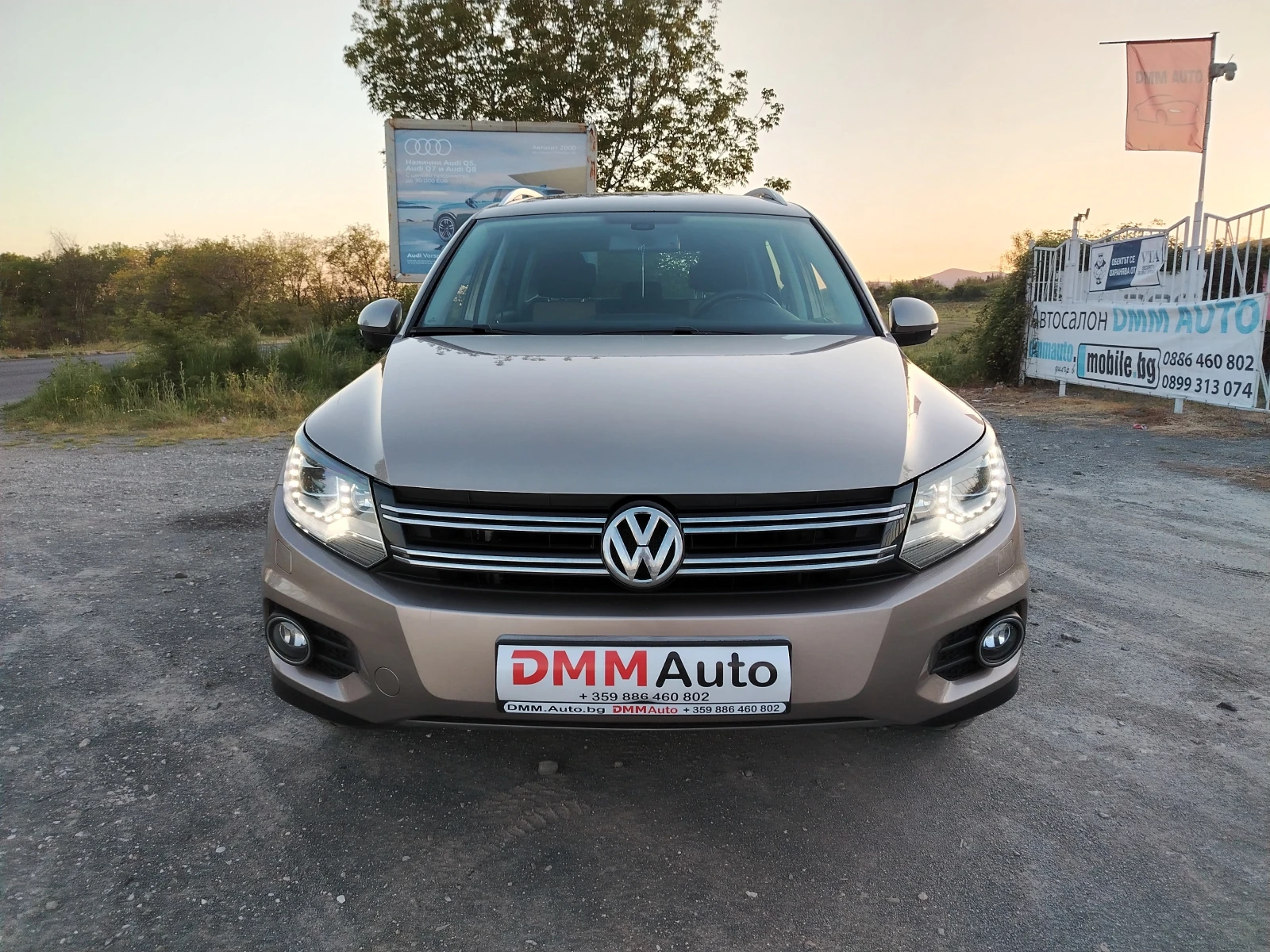 VW Tiguan 2.0-140 КС АВТОМАТИК, 4х4, КОЖА, FACELIFT, снимка 2 - Автомобили и джипове - 54432260