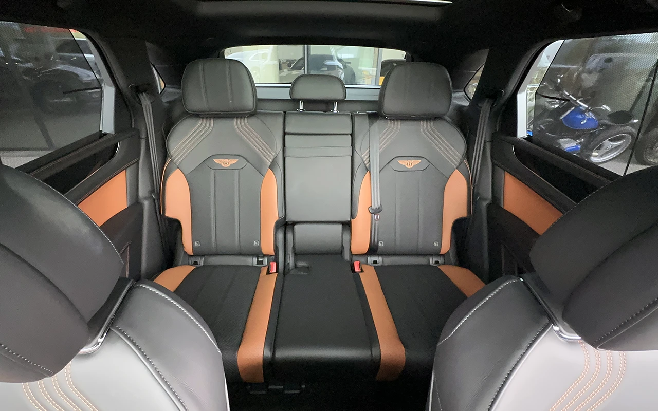 Bentley Bentayga S V8, снимка 8 - Автомобили и джипове - 54644395
