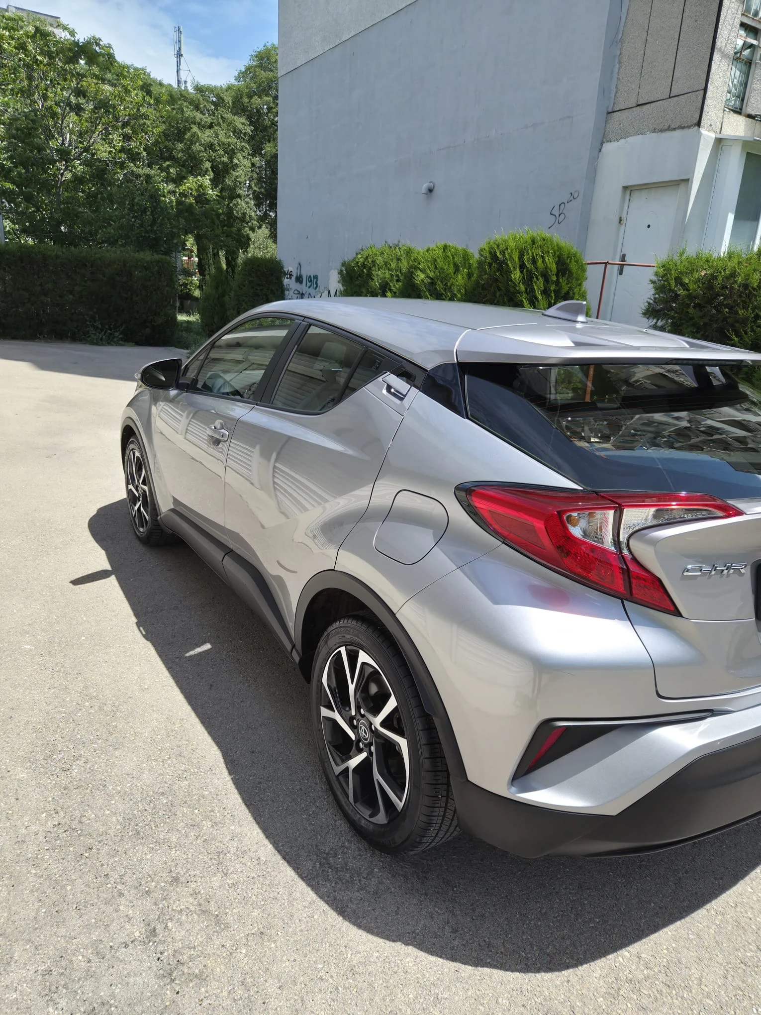 Toyota C-HR, снимка 3 - Автомобили и джипове - 54725241