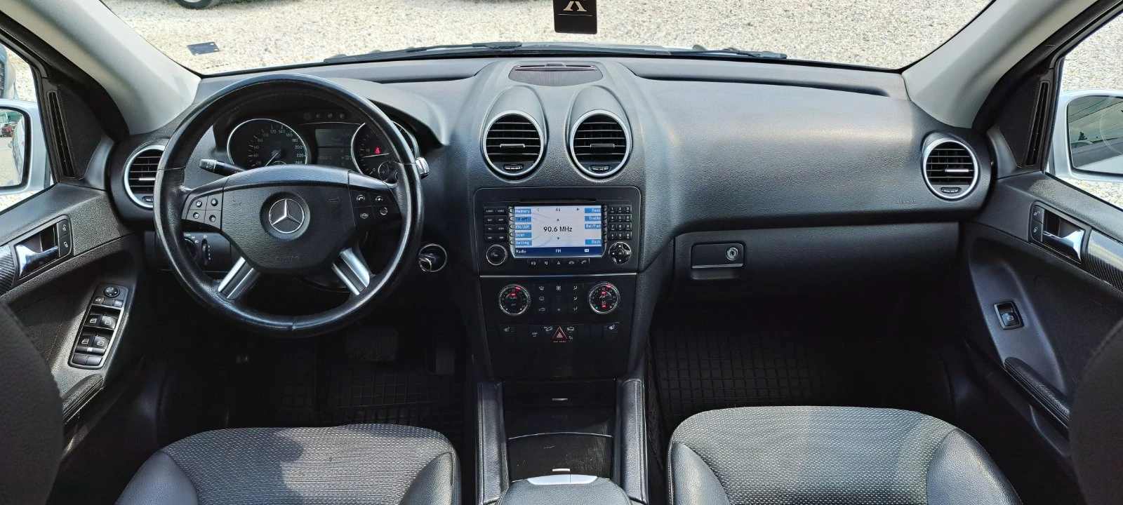 Mercedes-Benz ML 280 3000 CDI V6 4matic , снимка 11 - Автомобили и джипове - 55606333