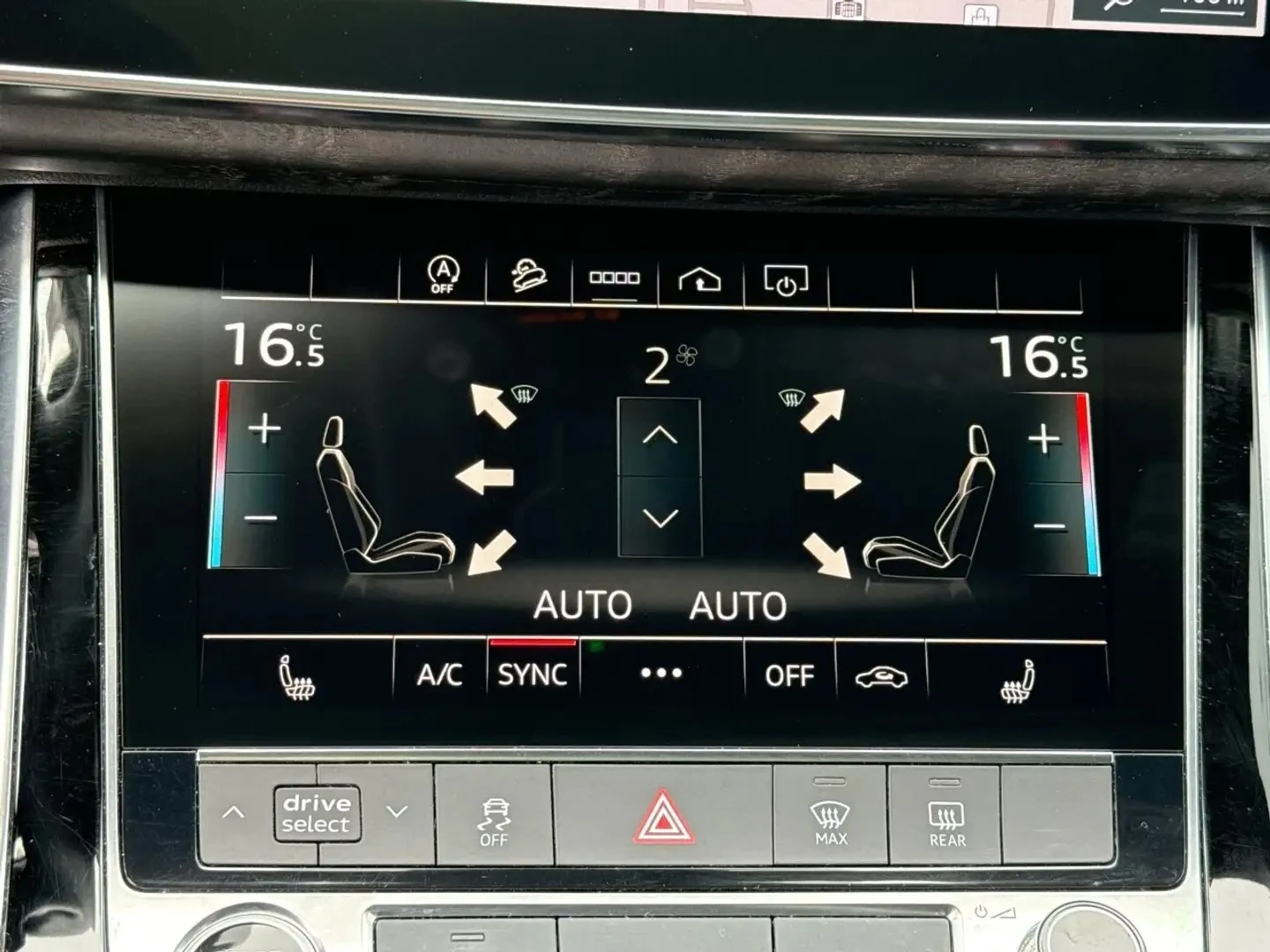 Audi Q7 55 TFSI QUATTRO* КОЖА* НАВИ* ПАНО* АВТОКРЕДИТ, снимка 14 - Автомобили и джипове - 55625348