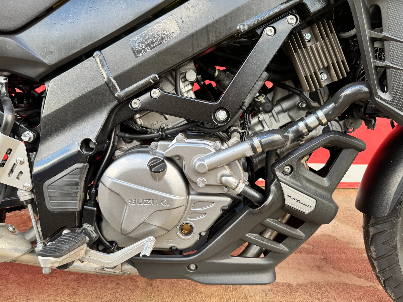 Suzuki V-strom 650 ABS TC  - изображение 6