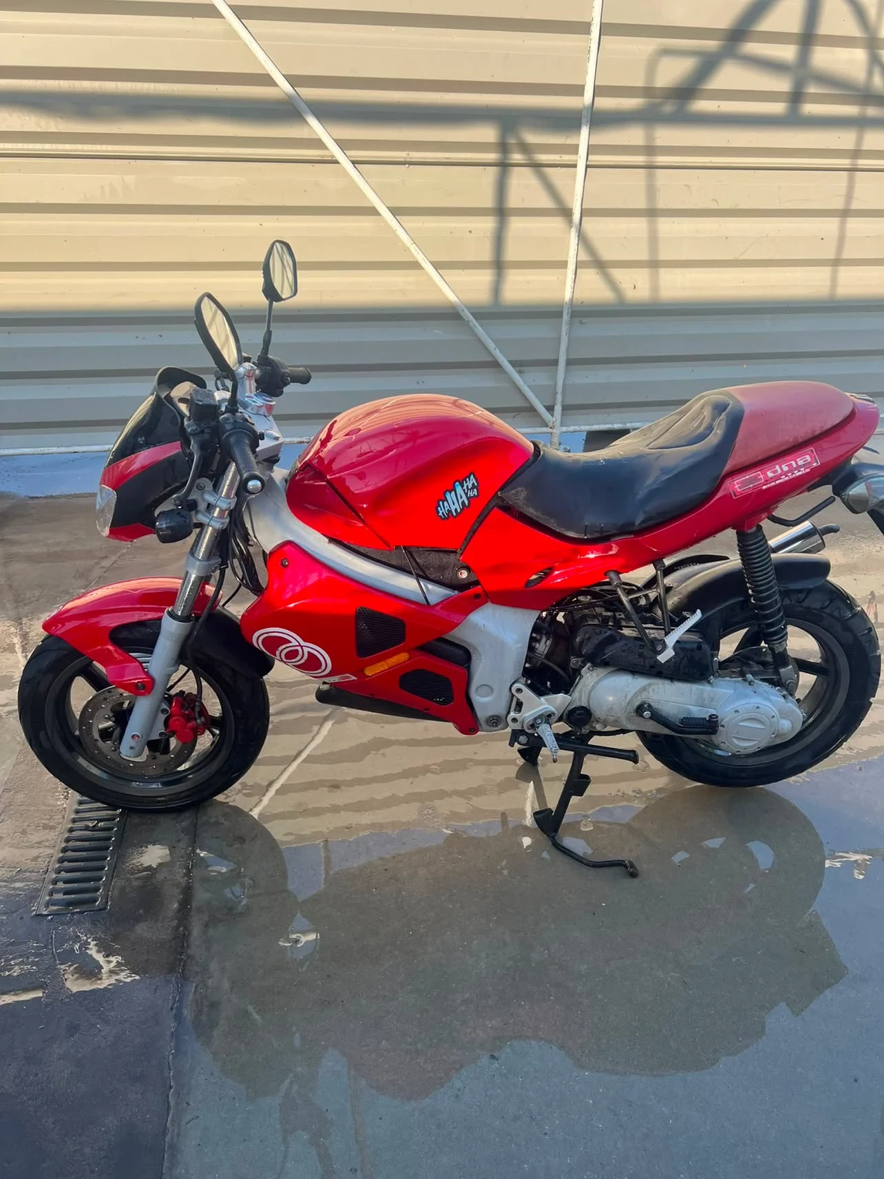Gilera DNA Gilera dna 50, снимка 14 - Мотоциклети и мототехника - 56330601
