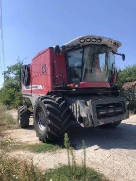 Комбайн Massey Ferguson, снимка 1