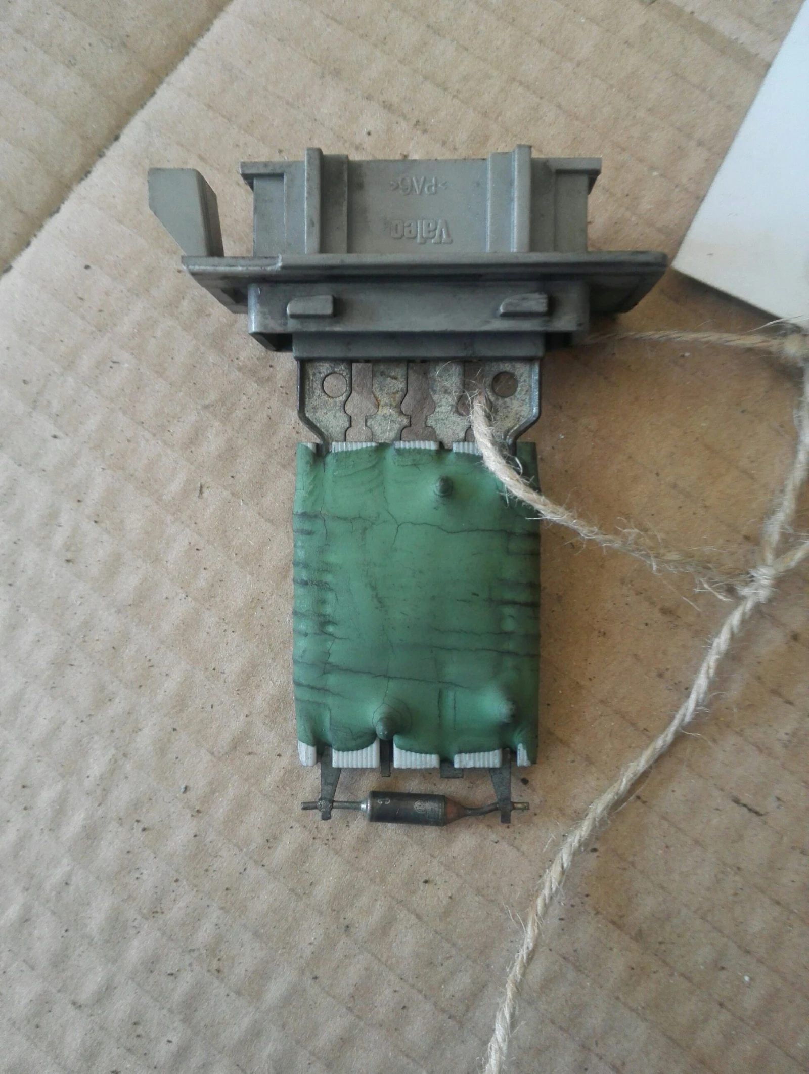 ������� ����� ���� ����� ��������� ��4 | Mobile.bg � ����������� 1