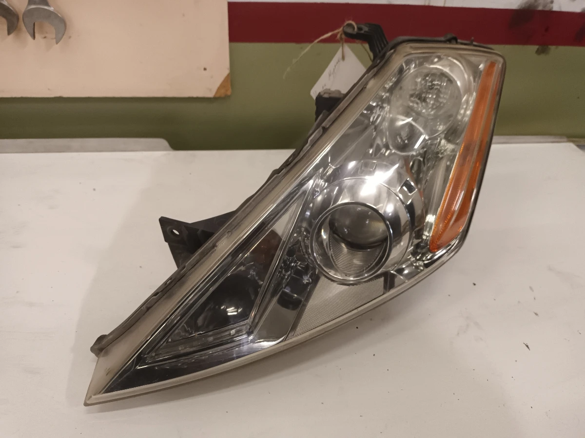 фар ляв Нисан Мурано 3.5б сиво