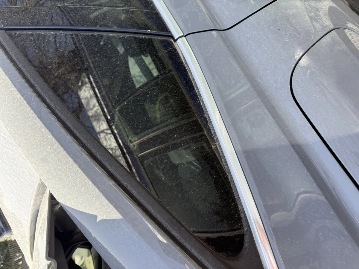 Заден десен прозорец на калник за Audi Q4 e-tron 89A845298