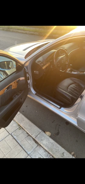 Mercedes-Benz E 280 ГАЗ, снимка 12