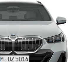 BMW 520 xDrive Touring, снимка 6
