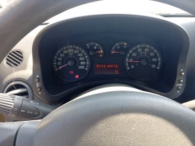 Fiat Panda Бензин -Автомат, снимка 11