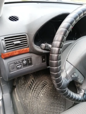 Toyota Avensis, снимка 6