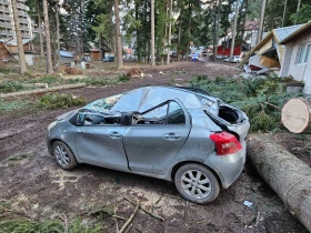 Toyota Yaris 1.3 vvt-i, снимка 2