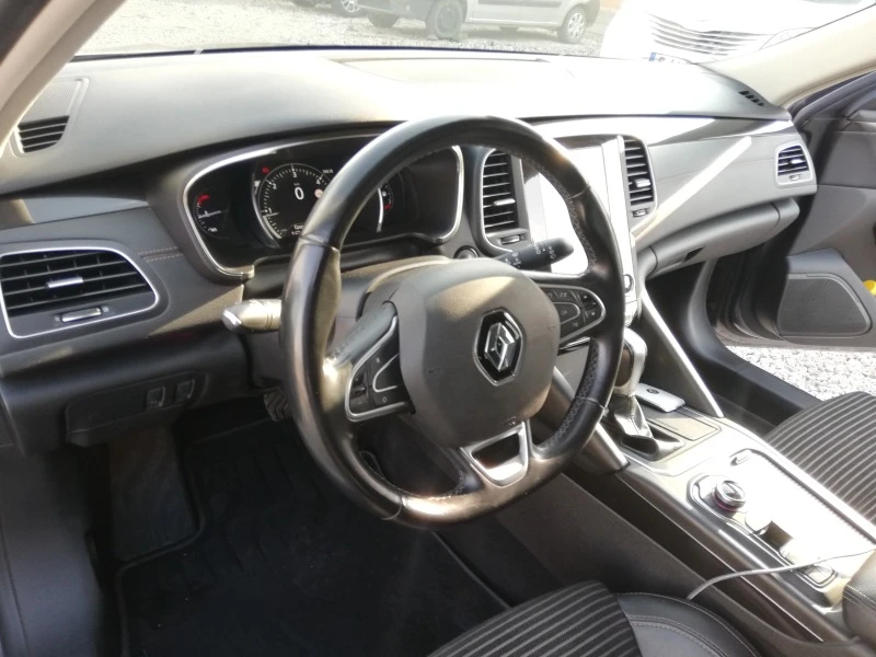 Renault Talisman 1.6dci, снимка 9 - Автомобили и джипове - 42461458