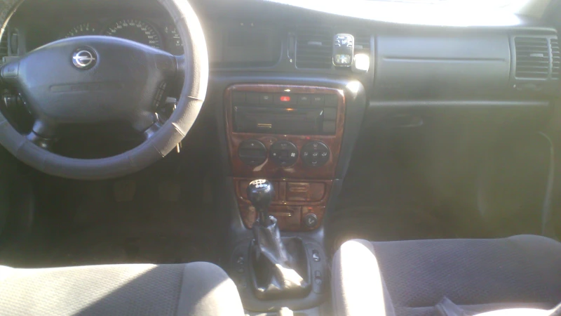 Opel Vectra, снимка 9 - Автомобили и джипове - 47226931