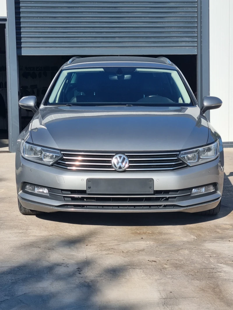 VW Passat, снимка 1 - Автомобили и джипове - 47720197