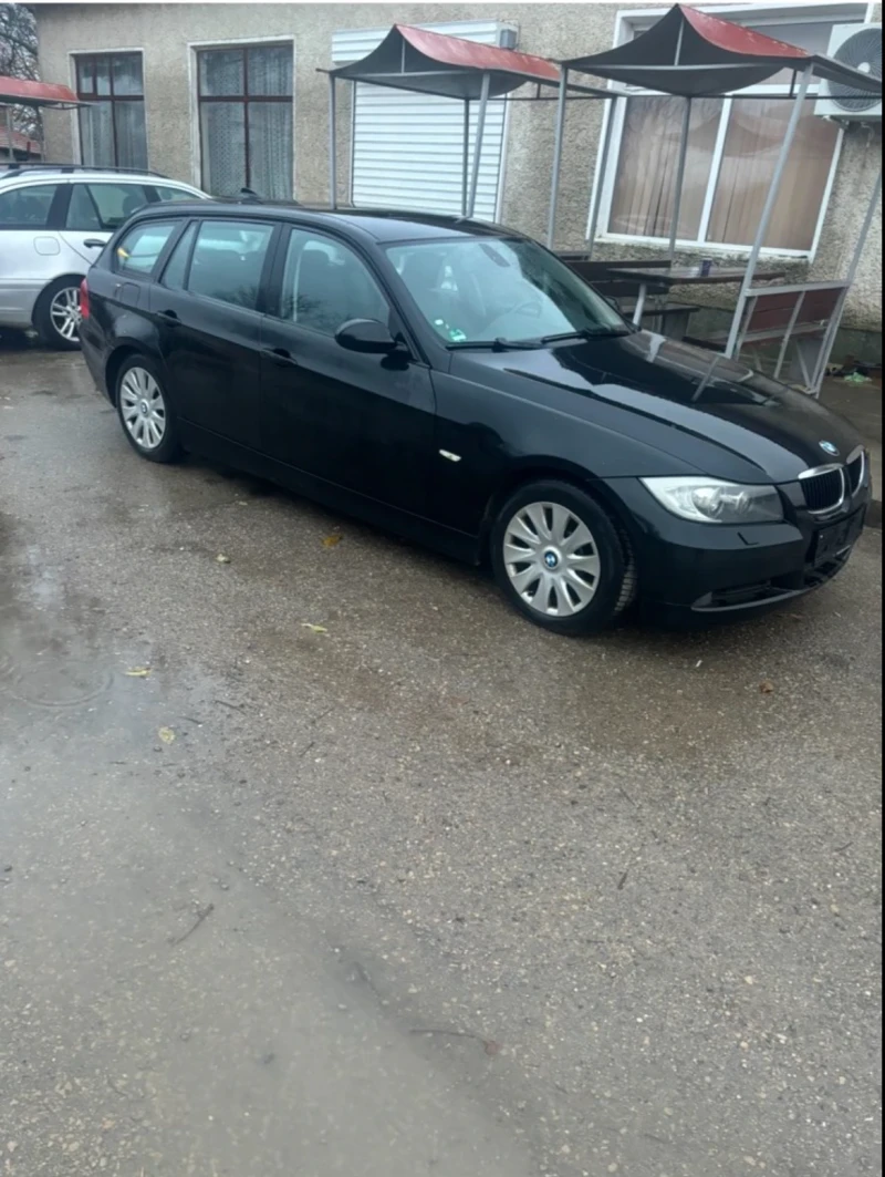 BMW 320, снимка 14 - Автомобили и джипове - 48082613